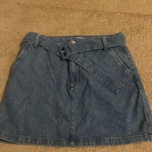 Pull and Bear Jean skirt